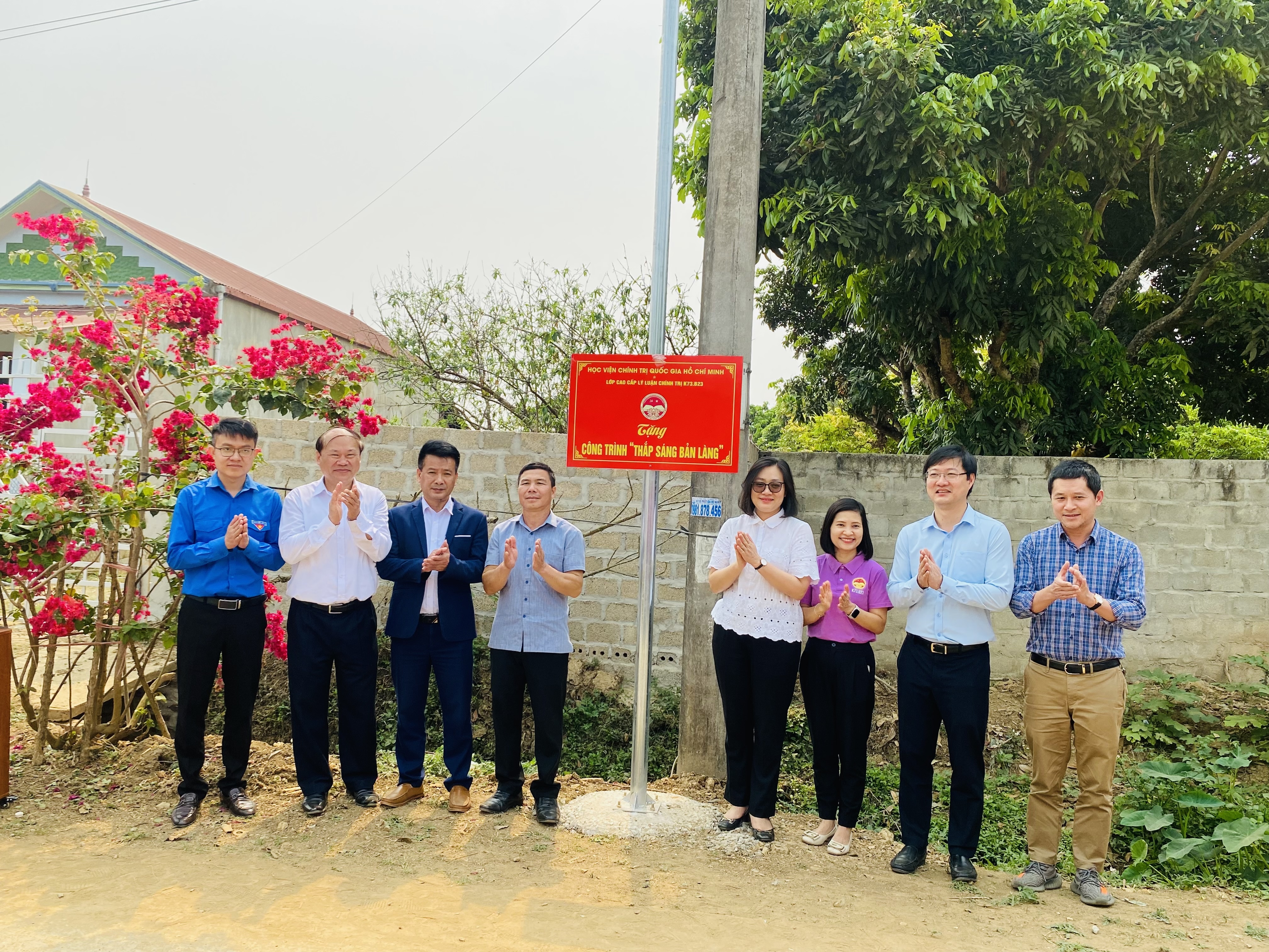 NHNN Sơn La làm việc với Đoàn nghiên cứu thực tế Học viên Cao cấp lý luận chính trị