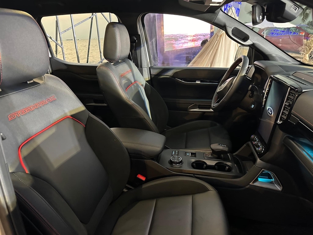 Ford Ranger Stormtrak - Ảnh 6.