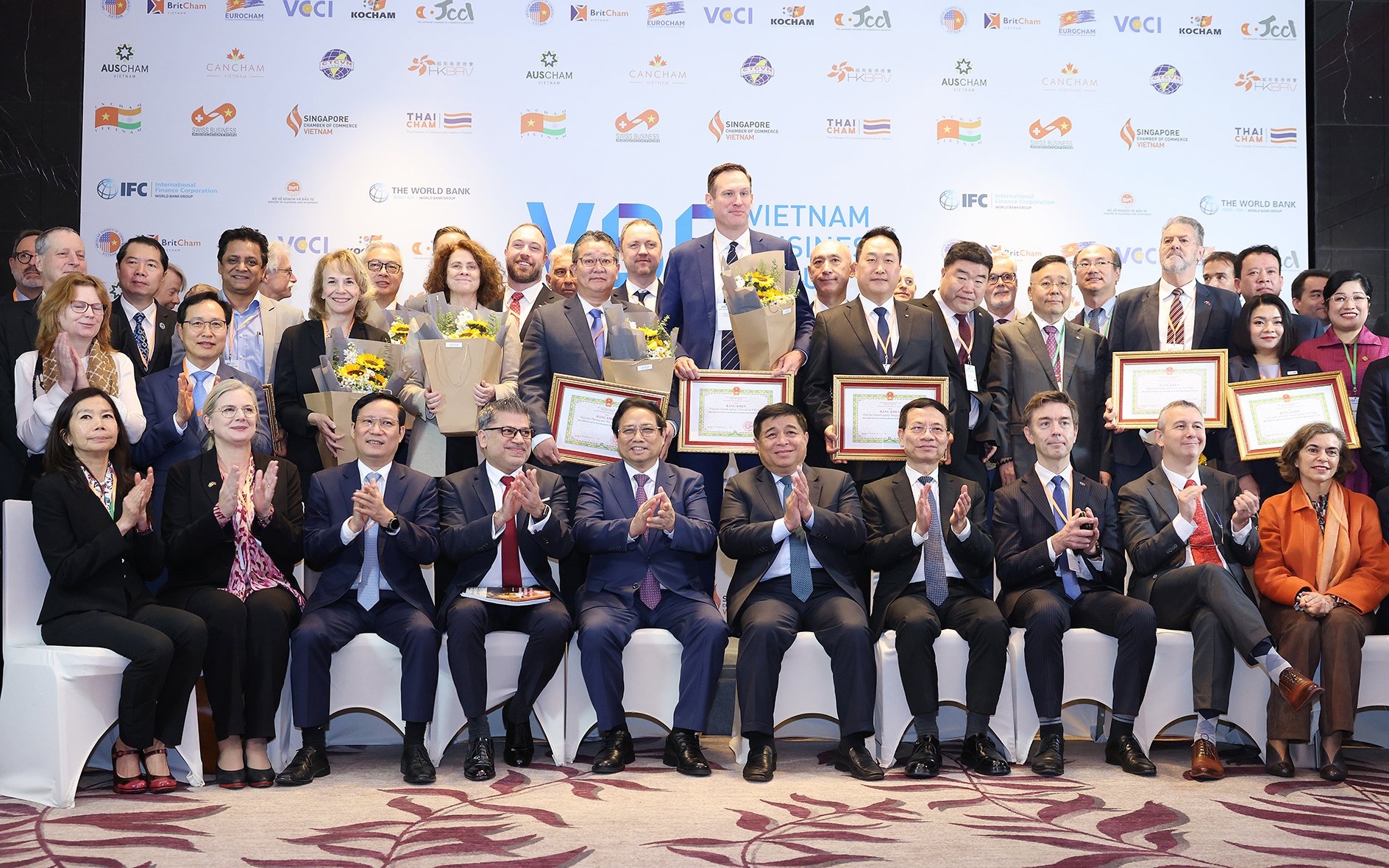 Cộng đồng doanh nghiệp Hàn Quốc: Chung tay nâng cao năng lực cạnh tranh Cộng đồng doanh nghiệp Hàn Quốc: Chung tay nâng cao năng lực cạnh tranh