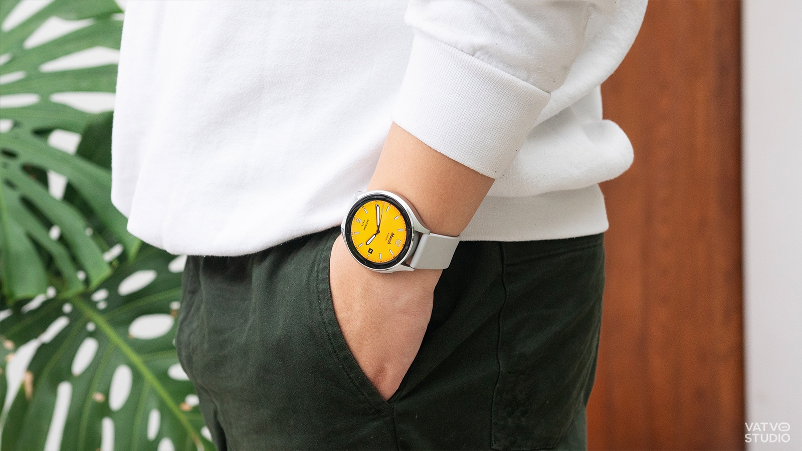 Xiaomi Watch 2 giá từ 4,7 triệu đồng: Chạy Wear OS, dùng ứng dụng Google rất tiện!