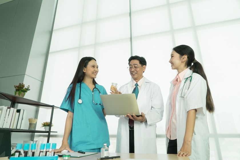 Các doanh nghiệp SME trong ngành Dược & trang thiết bị y tế sẽ được ABBANK tài trợ lên đến 90% giá trị hợp đồng kinh tế, tỷ lệ cho vay đối với tài sản là quyền đòi nợ lên đến 85% và nhiều ưu đãi chuyên biệt về phí