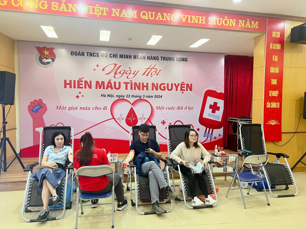 Đoàn Thanh niên NHTW tổ chức Ngày hội hiến máu tình nguyện 2024