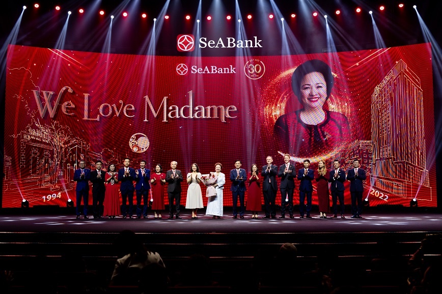 SeABank - Nơi bao người dành cả thanh xuân để cống hiến SeABank - Nơi bao người dành cả thanh xuân để cống hiến