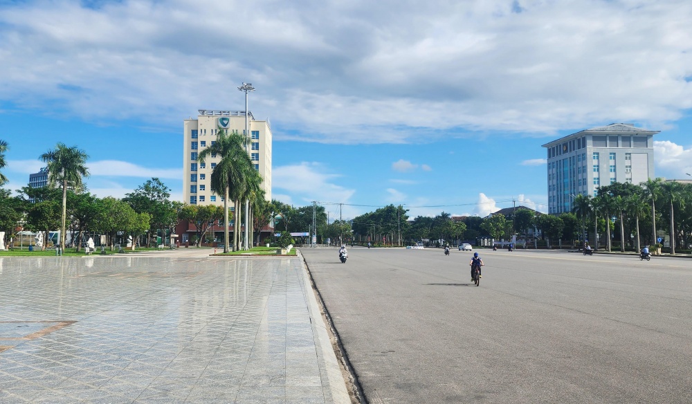 nền kinh tế địa phương vẫn còn phải đối mặt với nhiều khó khăn, thách thức.