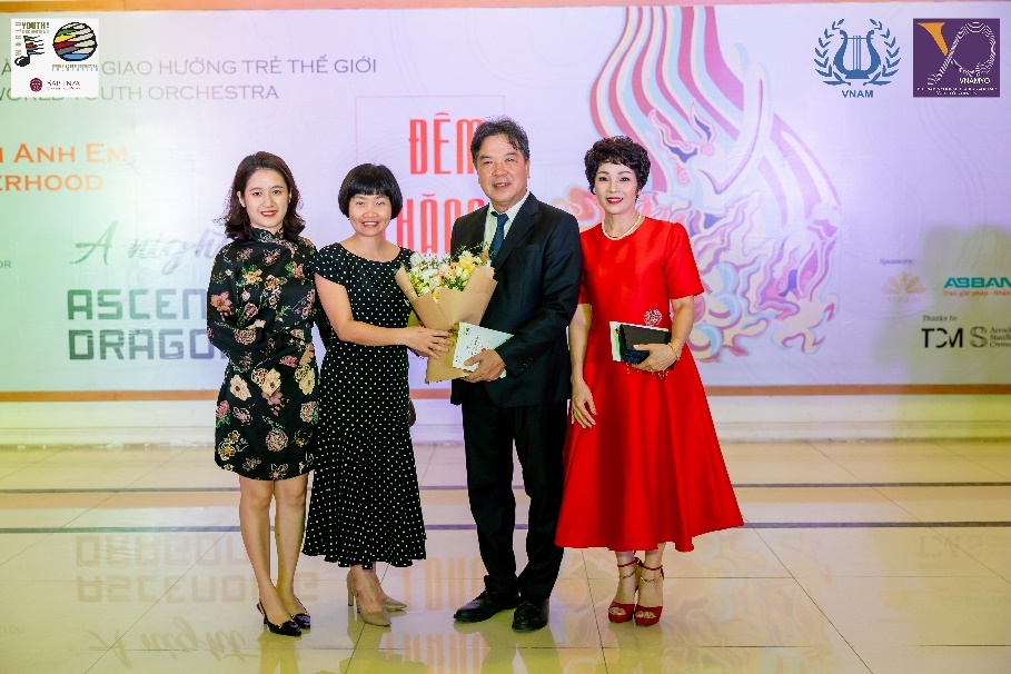 ABBANK đồng hành cùng Học viện Âm nhạc Việt Nam tổ chức các dự án nhạc giao hưởng thính phòng với mong muốn góp phần đưa dòng nhạc hàn lâm cũng như tên tuổi và tài năng của những nghệ sĩ trẻ Việt Nam đến gần hơn với công chúng