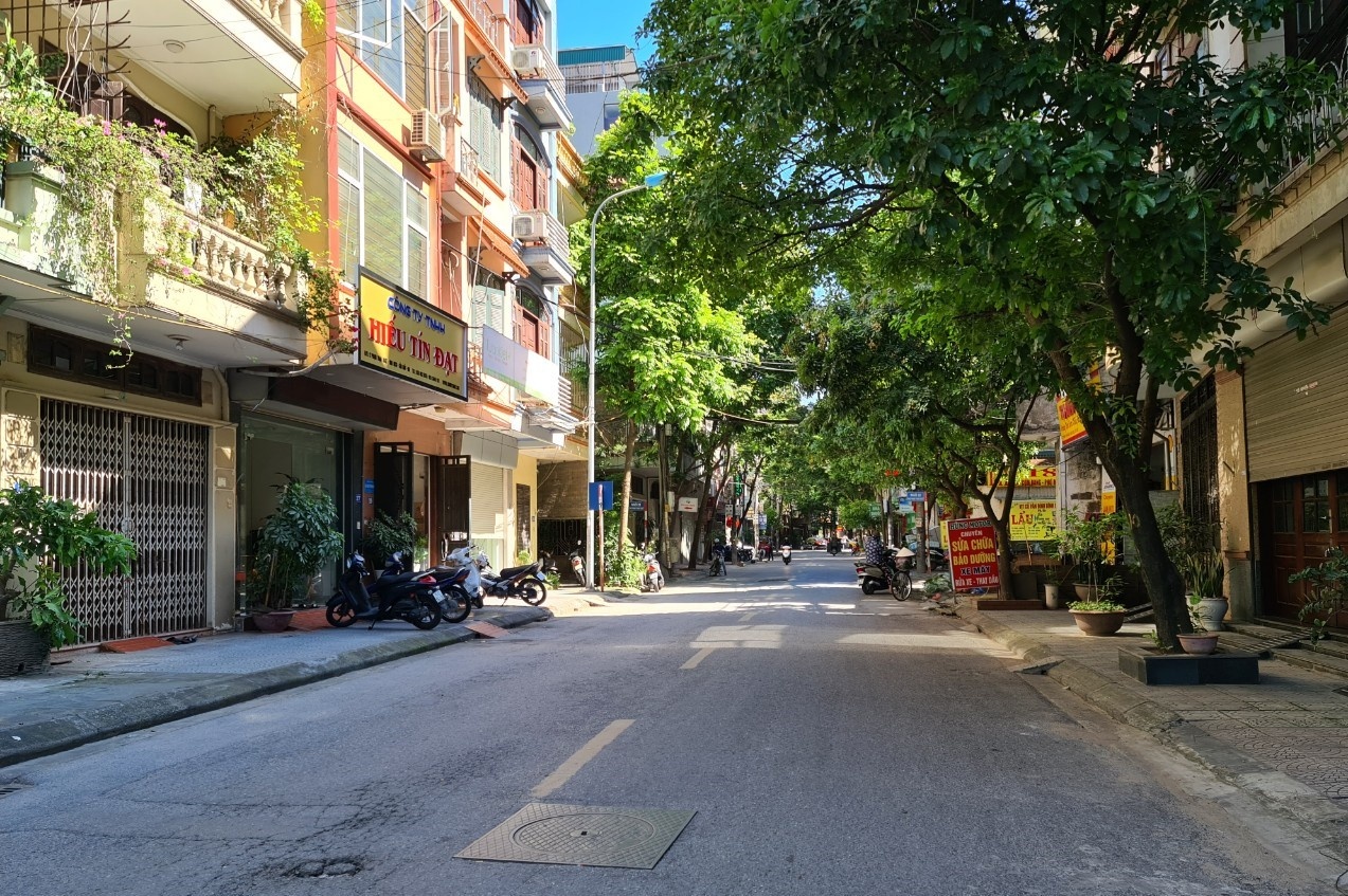 Bất động sản nhà riêng trong ngõ tại trung tâm Thủ đô liên tục ghi nhận mức giá tăng.