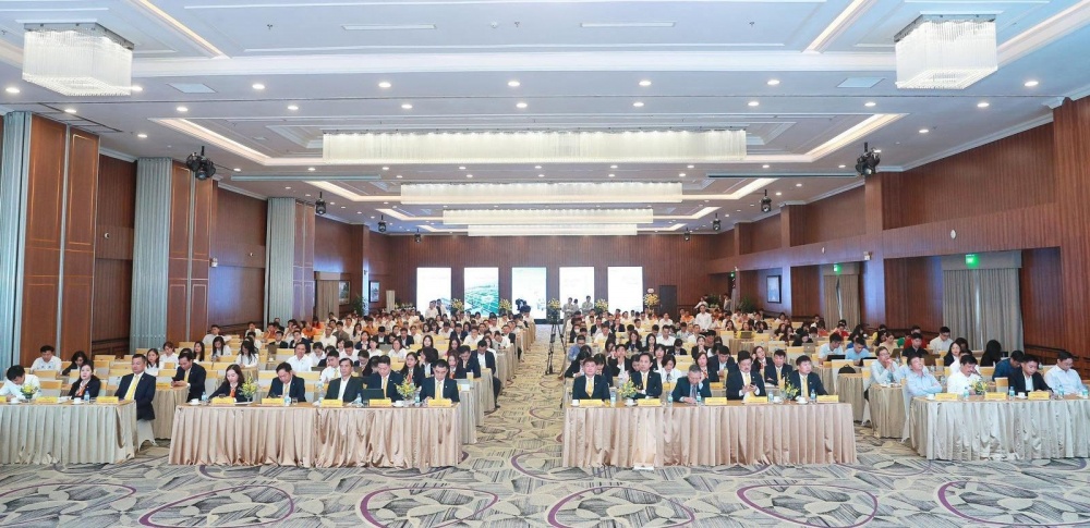 Toàn cảnh Đại hội đồng cổ đông thường niên LPBank năm 2024