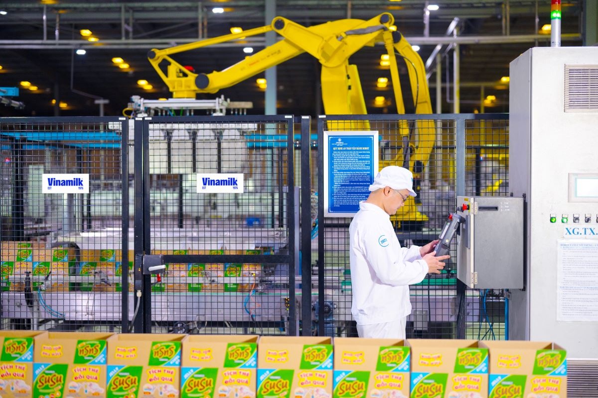  Nhà máy Nước giải khát Việt Nam được đầu tư công nghệ chế biến hiện đại, tiết kiệm năng lượng, tự động hóa cao.