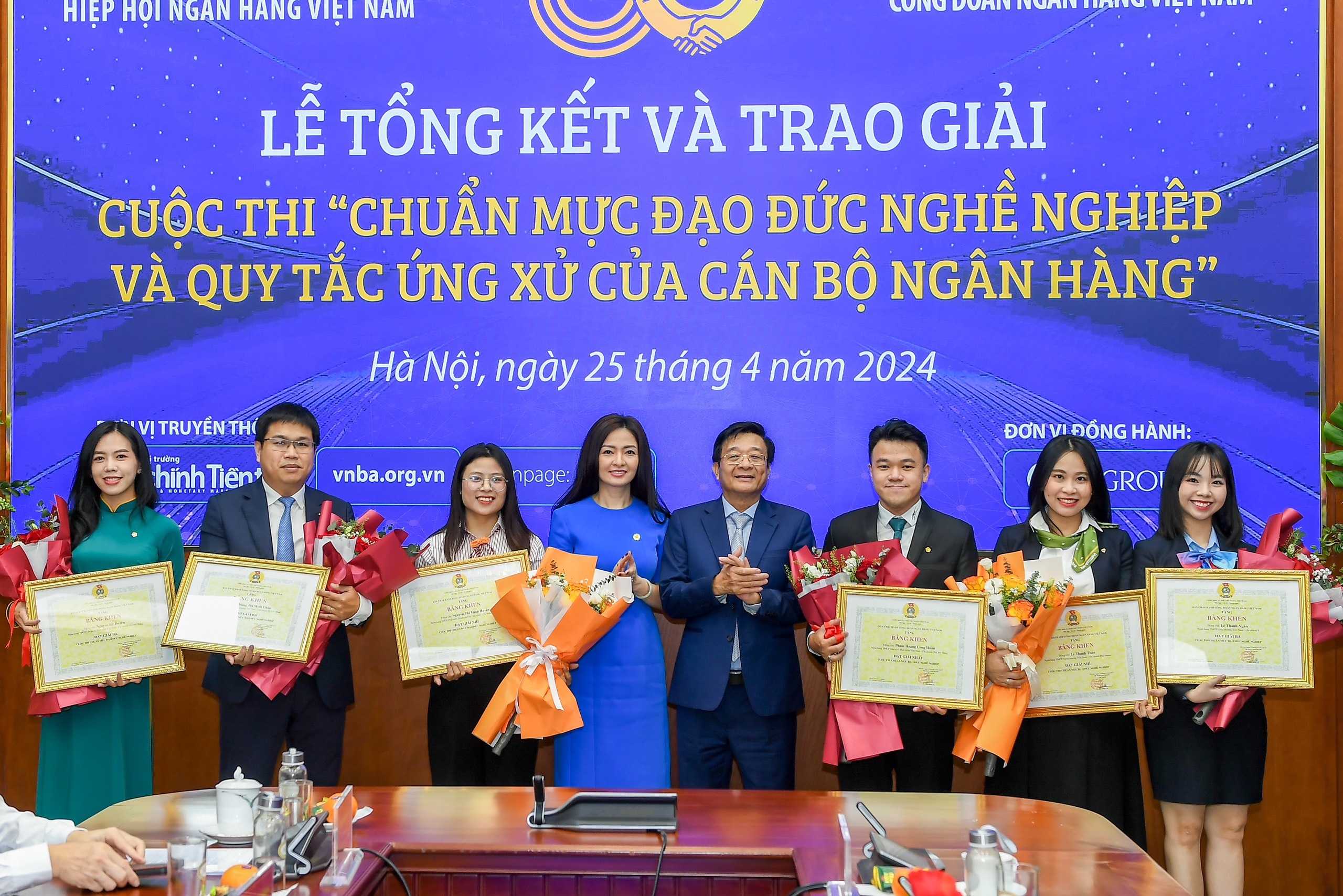 Tổng kết và Trao giải Cuộc thi Chuẩn mực đạo đức nghề nghiệp cán bộ ngân hàng
