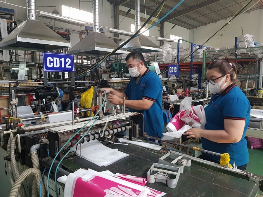 TP. Hồ Chí Minh: Chỉ số sản xuất ngành công nghiệp tháng 4 ước tăng 5,1% so với cùng kỳ TP. Hồ Chí Minh: Sản xuất ngành công nghiệp tháng 4 ước tăng 5,4% so với cùng kỳ