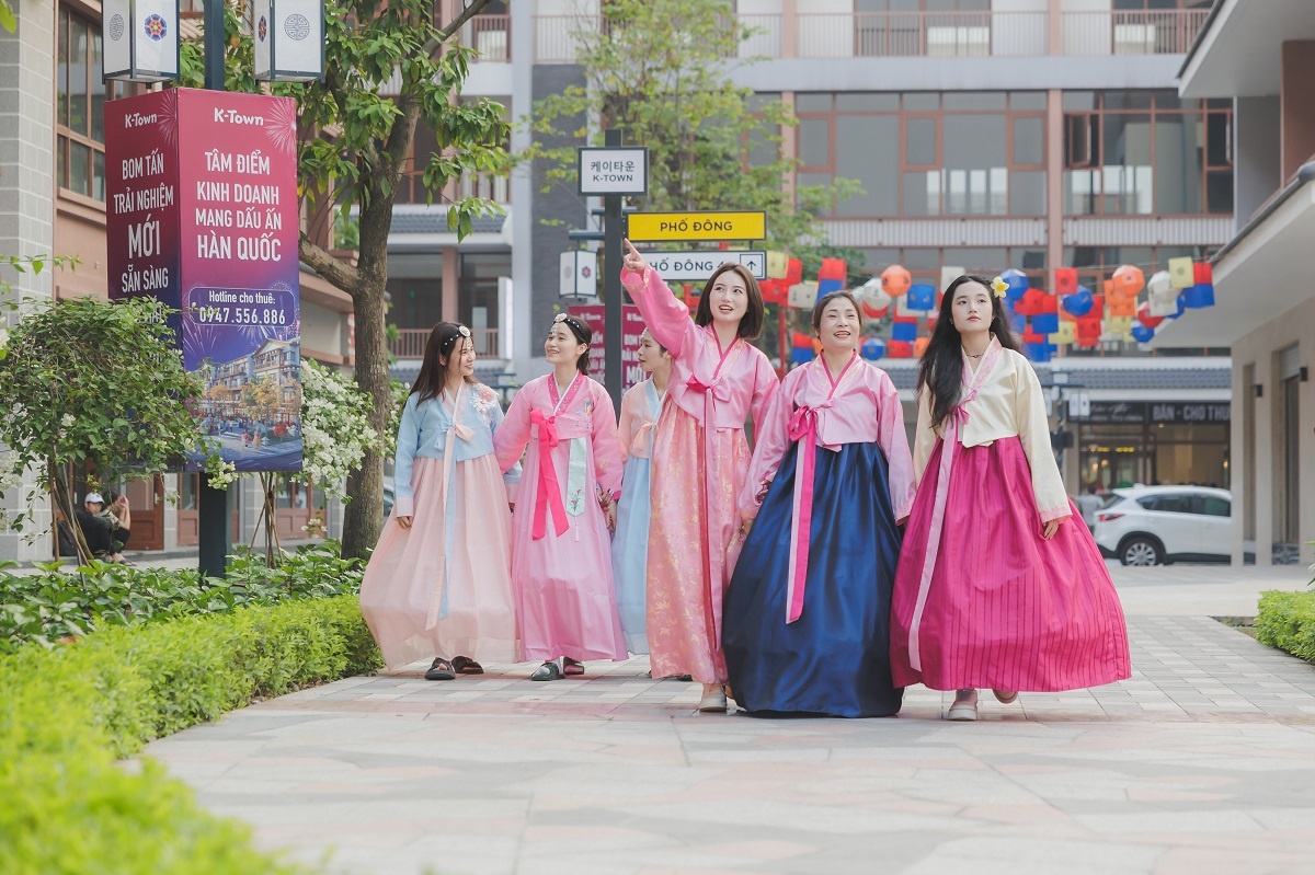 Phố thương mại Grand World bùng nổ doanh thu dịp nghỉ lễ 30/4 - 1/5