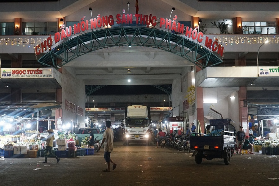 Phát triển hệ thống chợ hiện đại, giữ gìn kiến trúc truyền thống