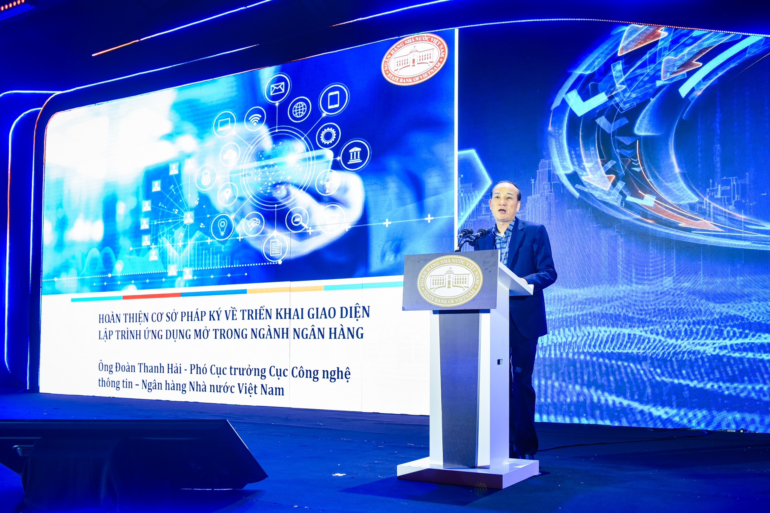 Ông Đoàn Thanh Hải, Phó Cục trưởng Cục Công nghệ thông tin, NHNN Ông Đoàn Thanh Hải, Phó Cục trưởng Cục Công nghệ thông tin, NHNN