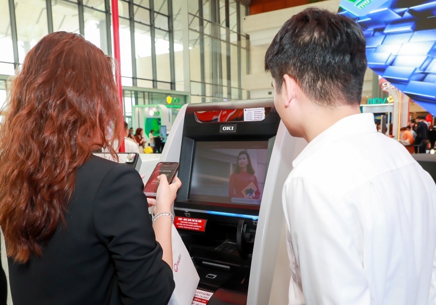 Agribank trình diễn 6 dịch vụ vượt trội tại sự kiện Chuyển đổi số ngành Ngân hàng năm 2024