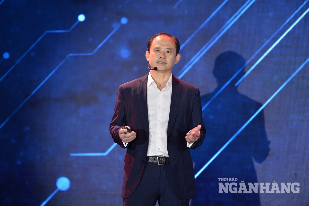 Tích hợp công nghệ phát triển dịch vụ tài chính thông minh cho doanh nghiệp nhỏ và vừa