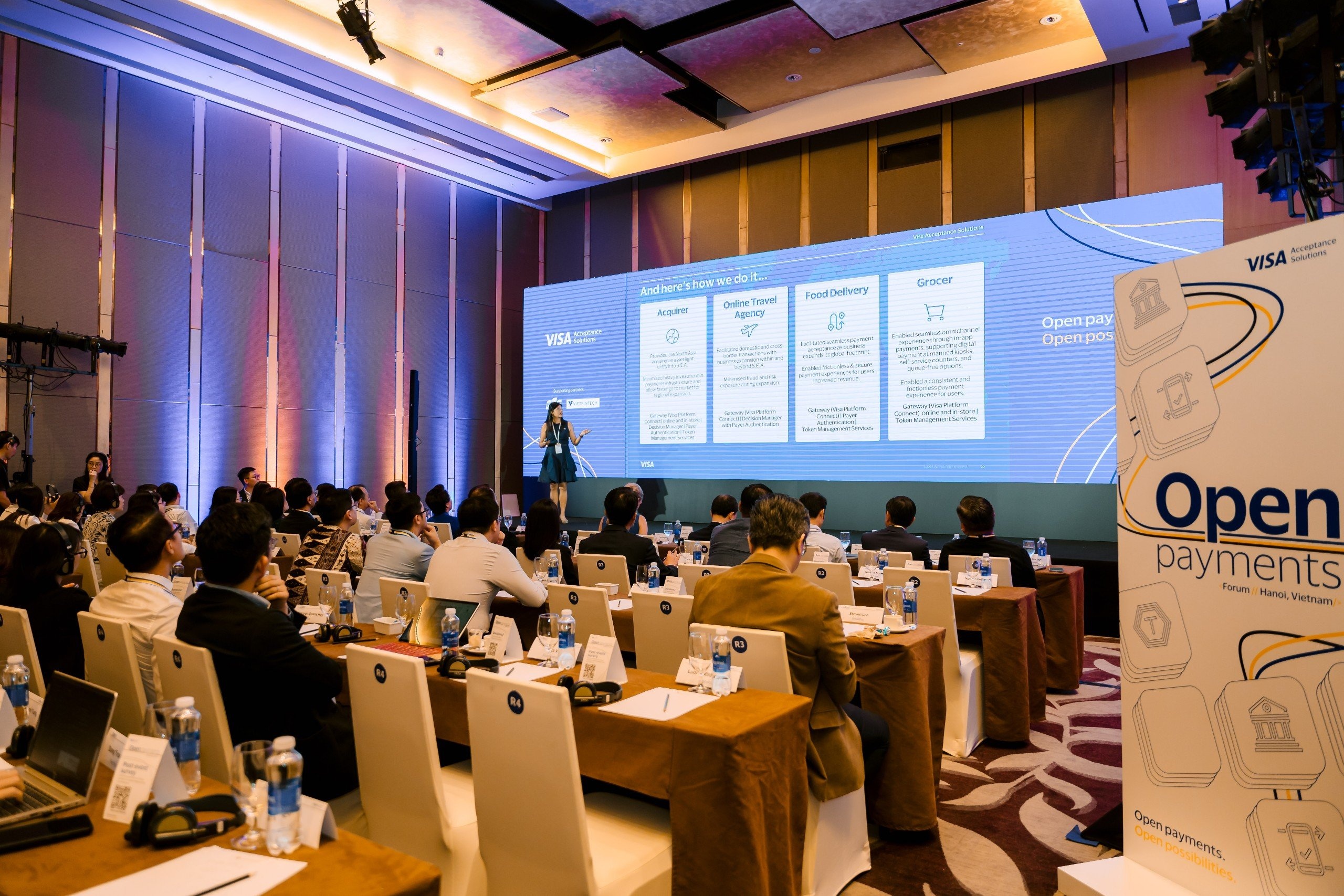 Diễn đàn khai mở bức tranh tương lai thanh toán tại Việt Nam