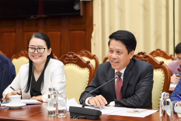 Phó Thống đốc Phạm Tiến Dũng tiếp Phó chủ tịch Visa toàn cầu