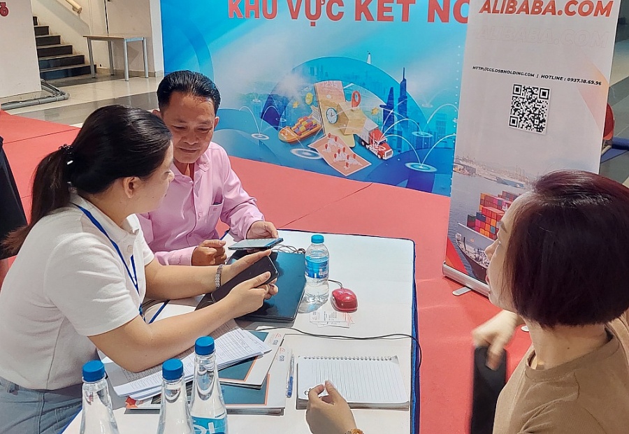 Mở rộng cơ hội xuất khẩu qua thương mại điện tử xuyên biên giới