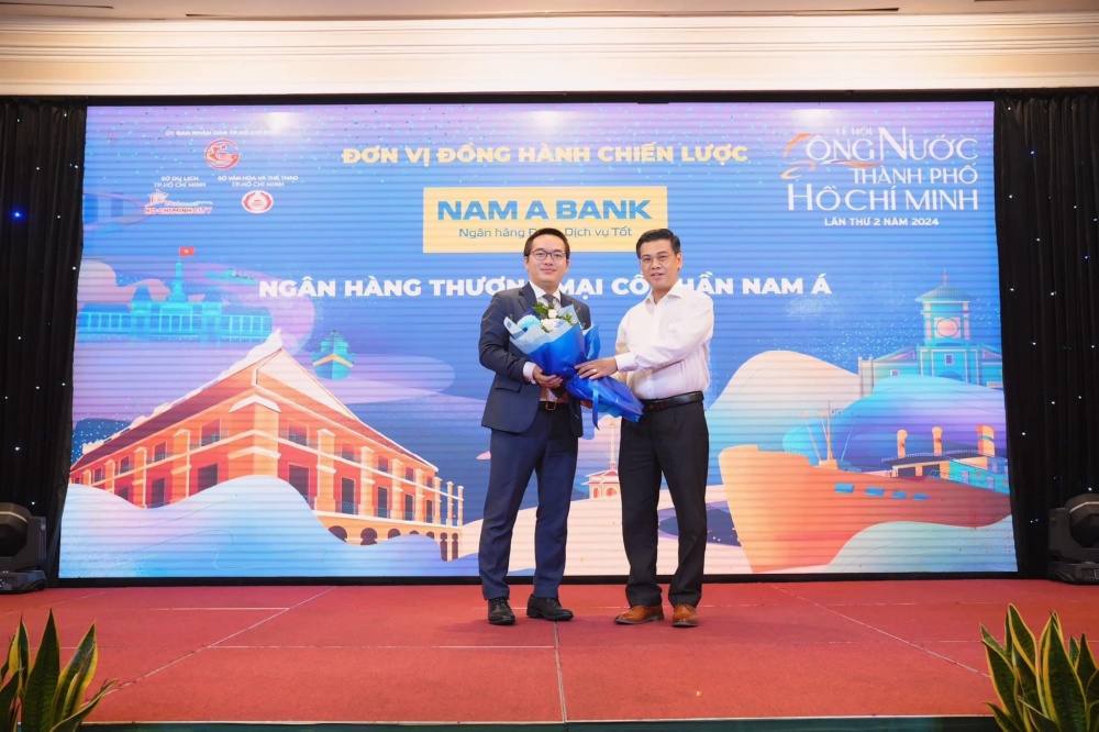Nam A Bank là đơn vị đồng hành chiến lược tại Lễ hội Sông nước TP. Hồ Chí Minh