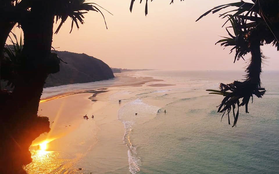 Chung tay kiến tạo thế giới hòa bình