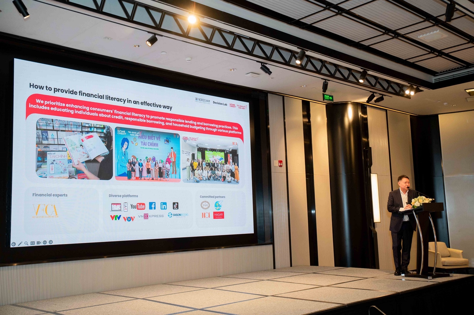 Tài chính toàn diện, hành trình cần sự chung tay