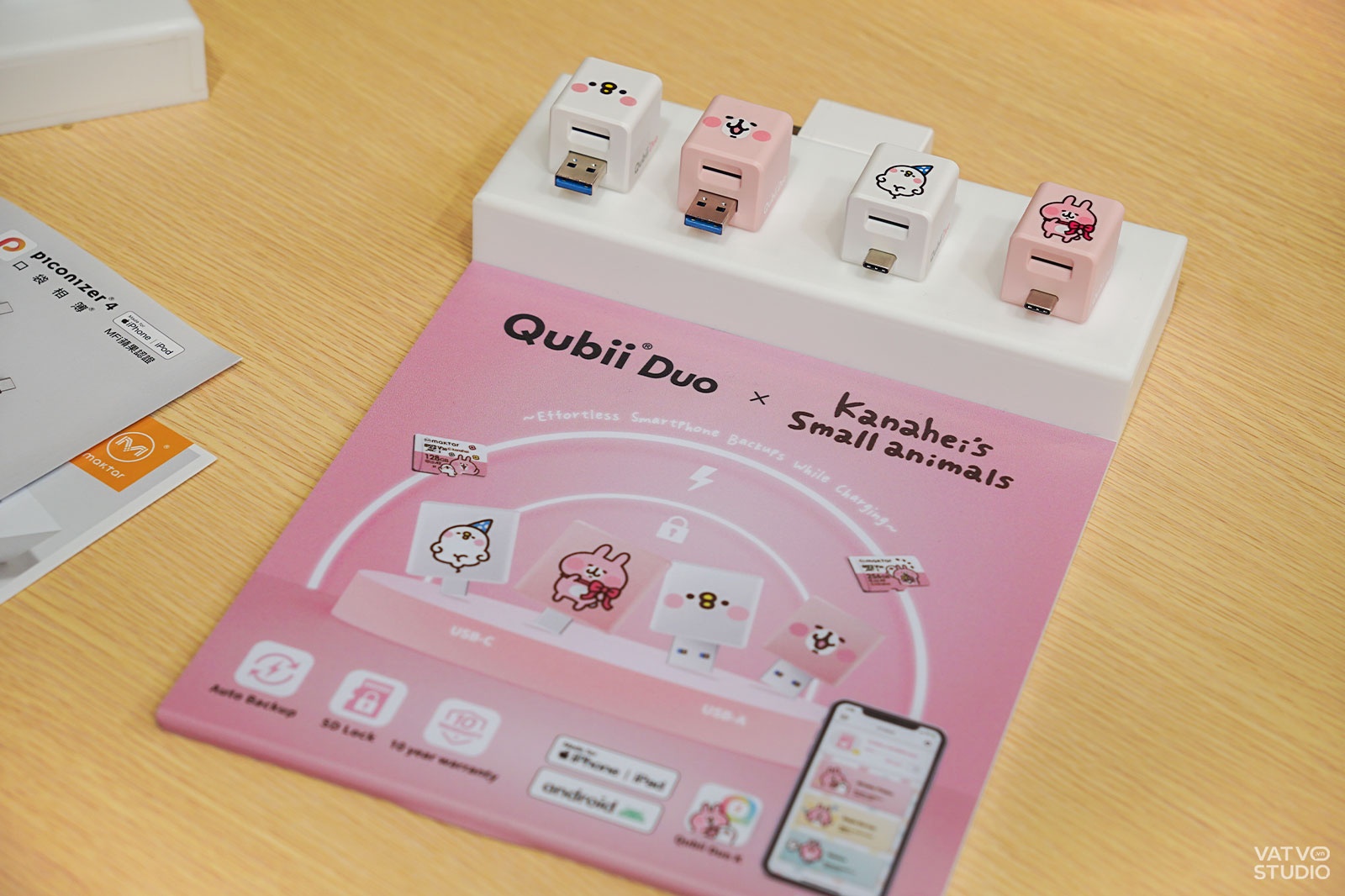 Qubii còn có bản đặc biệt với thiết kế dựa theo các nhân vật của hoạ sĩ Kanahei