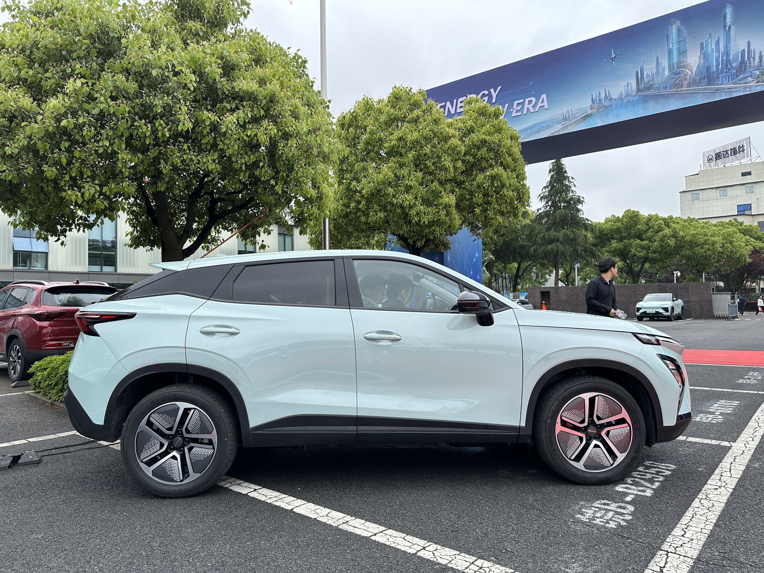 Loạt xe điện ra mắt Việt Nam nửa cuối 2024: Hầu hết là xe Trung Quốc, giá từ vài trăm triệu tới hàng tỷ đồng- Ảnh 24. Loạt xe điện ra mắt Việt Nam nửa cuối 2024: Hầu hết là xe Trung Quốc, giá từ vài trăm triệu tới hàng tỷ đồng- Ảnh 24.