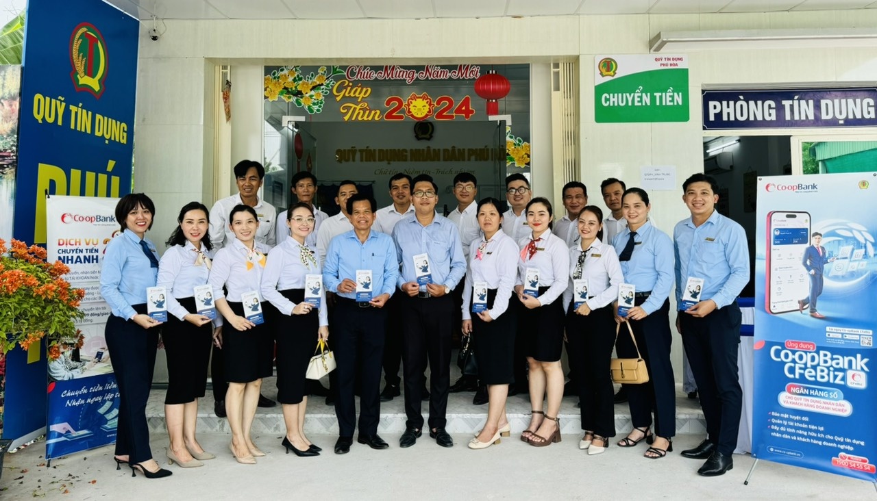 Co-opBank chi nhánh An Giang đẩy mạnh hỗ trợ QTDND chuyển đổi số