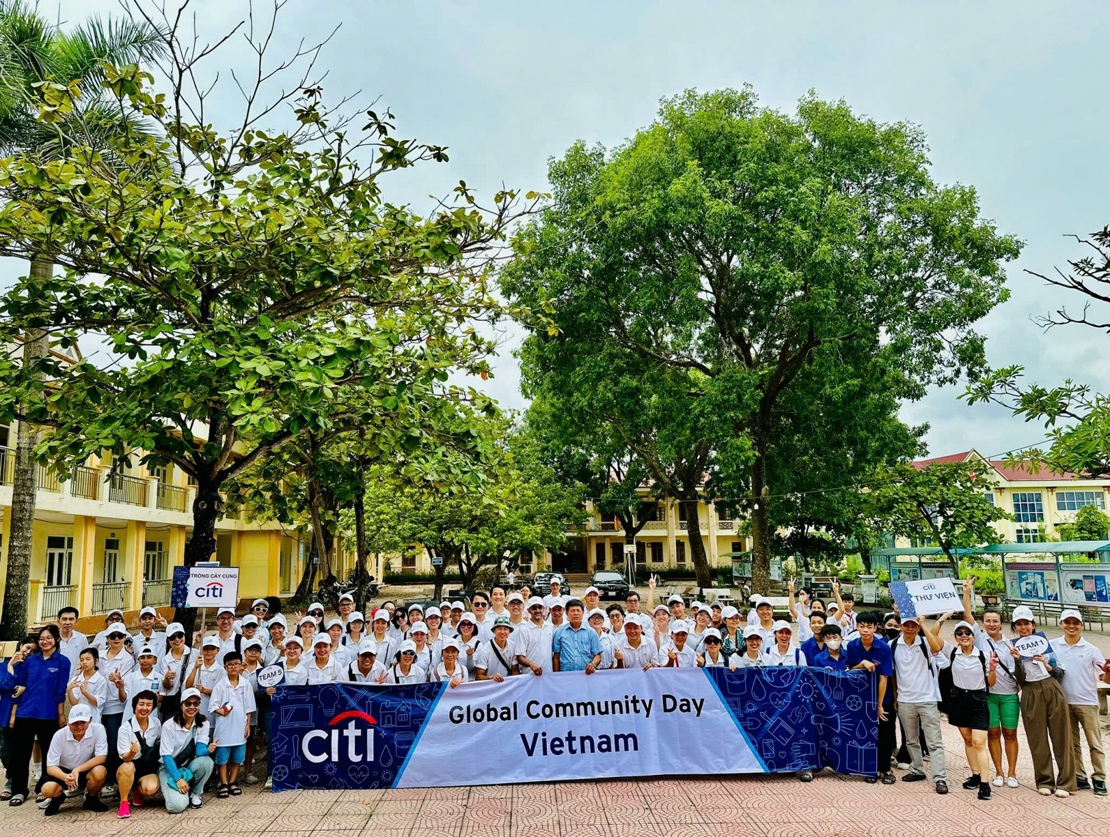 Citi Việt Nam nỗ lực trồng cây, hướng đến mục tiêu chống biến đổi khí hậu Citi Việt Nam nỗ lực trồng cây, hướng đến mục tiêu chống biến đổi khí hậu