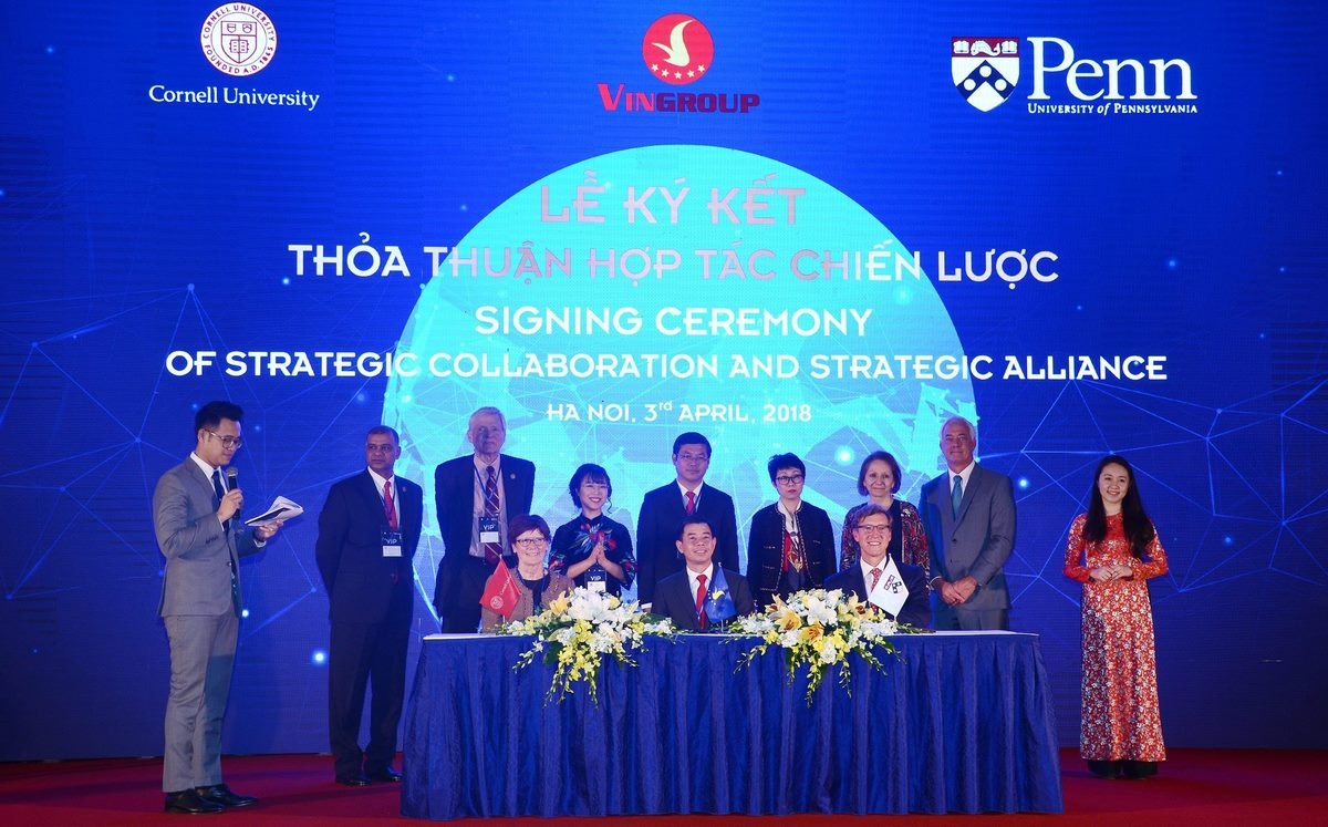 Đại diện Tập đoàn Vingroup ký kết thỏa thuận hợp tác chiến lược cùng đại diện 2 trường  Đại học Cornell và Đại học Pennsylvania (Hoa Kỳ)