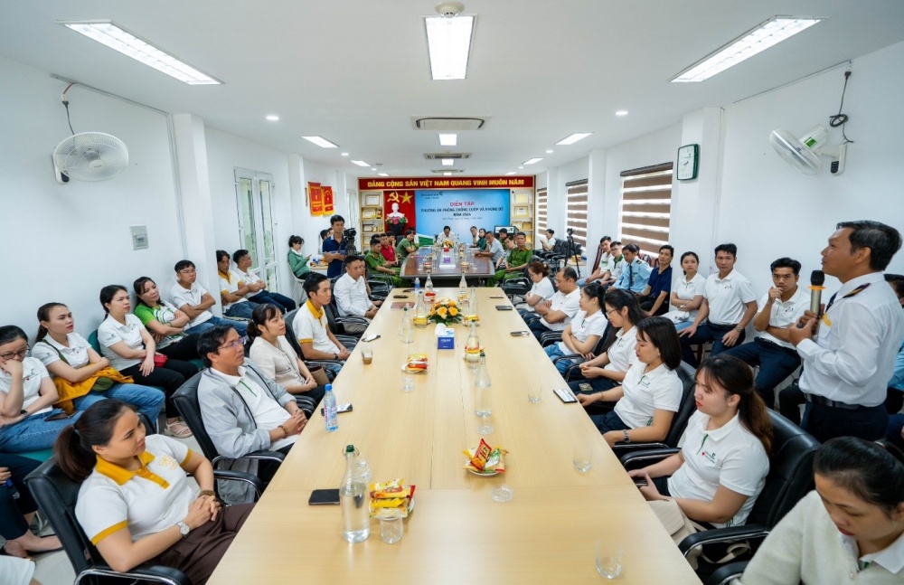 Ninh Thuận: Diễn tập phòng, chống tội phạm cướp ngân hàng