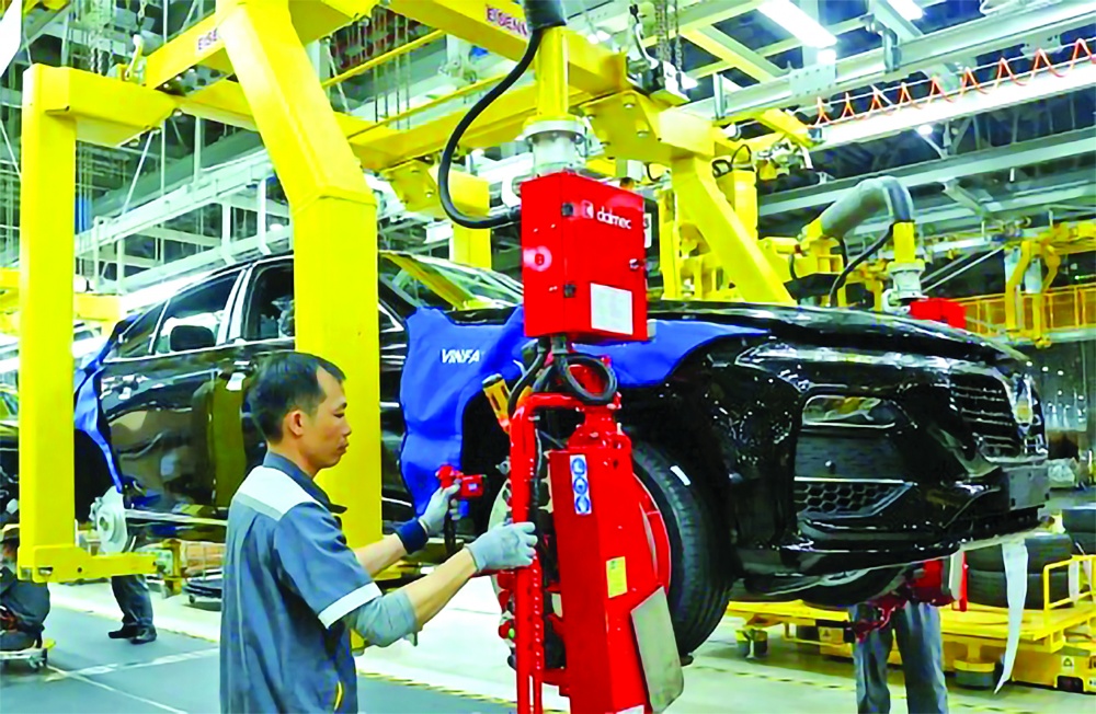 Năng suất lao động tiếp tục được cải thiện Năng suất lao động tiếp tục được cải thiện