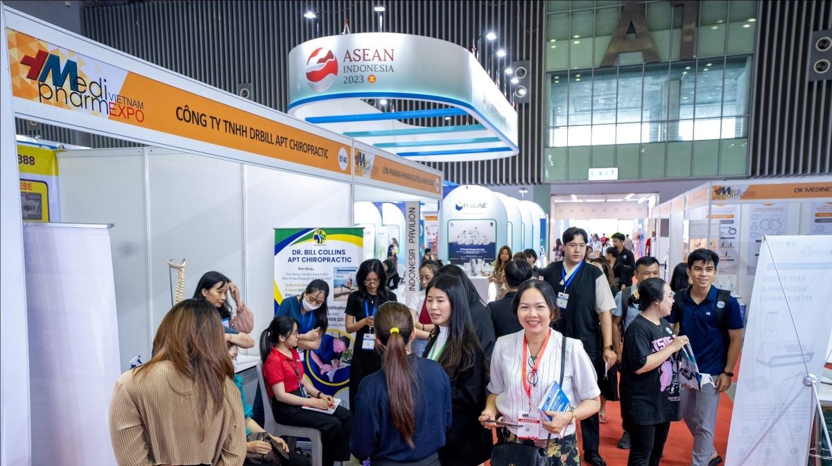 Triển lãm Quốc tế chuyên lần thứ 22 - Vietnam Medipharm Expo 2024 hứa hẹn mang lại nhiều bản hợp đồng giá trị. Triển lãm Quốc tế chuyên lần thứ 22 - Vietnam Medipharm Expo 2024 hứa hẹn mang lại nhiều bản hợp đồng giá trị.