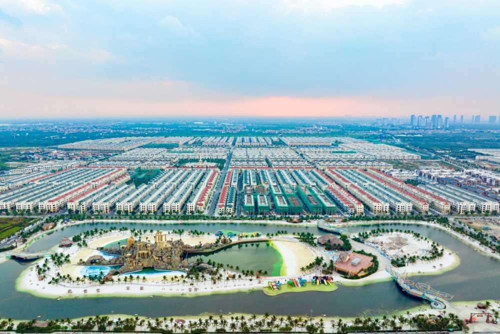 Vị trí kế cận VinWonders Wave Park mở ra tầm view hướng thủy đắt giá cho phân khu San Hô