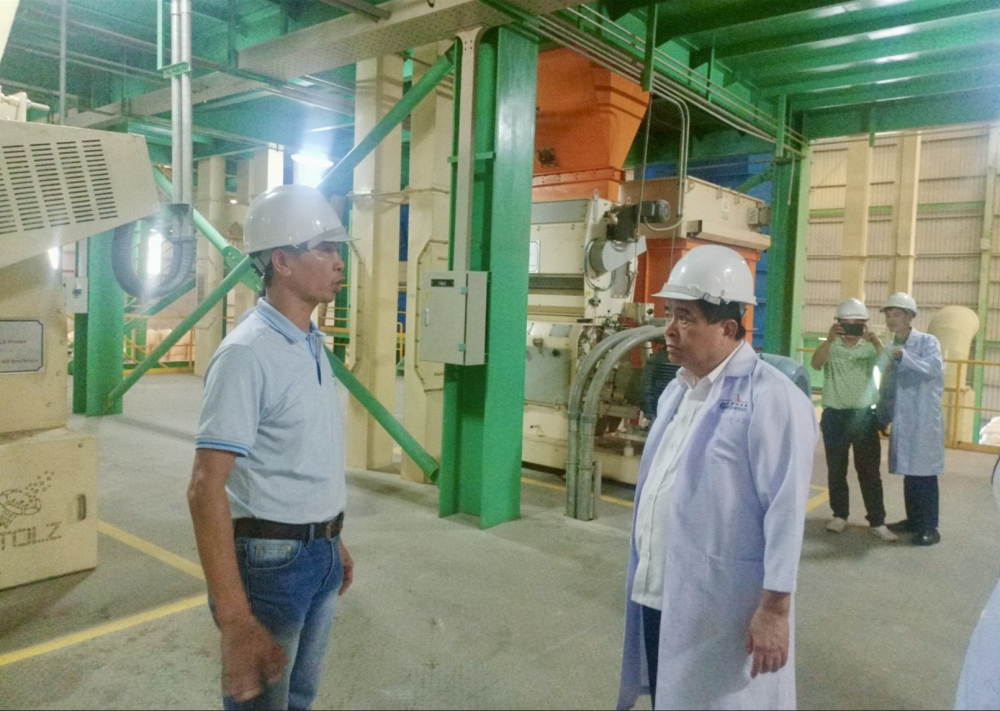 Các doanh nghiệp Việt Nam tại Lào và Campuchia tạo việc làm và đóng góp đáng kể cho ngân sách