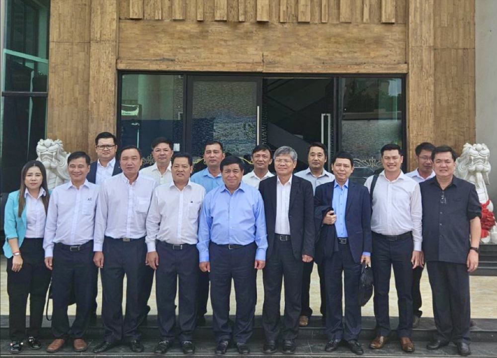 Các doanh nghiệp Việt Nam tại Lào và Campuchia tạo việc làm và đóng góp đáng kể cho ngân sách