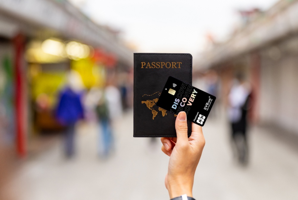 Chọn dòng thẻ tín dụng nào cho tín đồ xê dịch? Chọn dòng thẻ tín dụng nào cho tín đồ xê dịch?