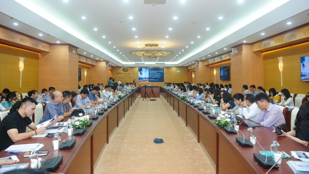 Đẩy mạnh tín dụng tiêu dùng, đẩy lùi “tín dụng đen”