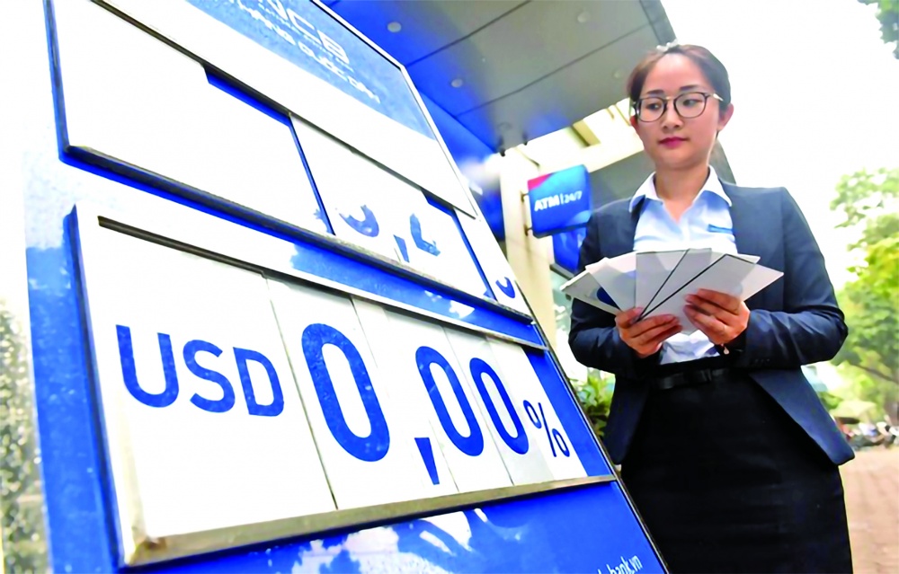 Chính sách lãi suất USD 0%/năm là một trong các giải pháp đồng bộ mà NHNN triển khai để ổn định thị trường ngoại hối