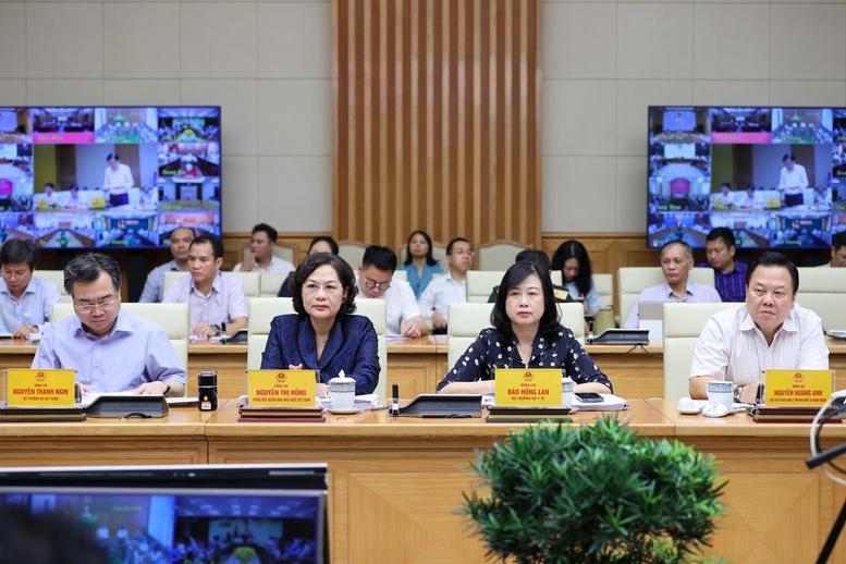 Thủ tướng: Phát huy vai trò tiên phong để tăng tốc, bứt phá chuyển đổi số Thủ tướng: Phát huy vai trò tiên phong để tăng tốc, bứt phá chuyển đổi số