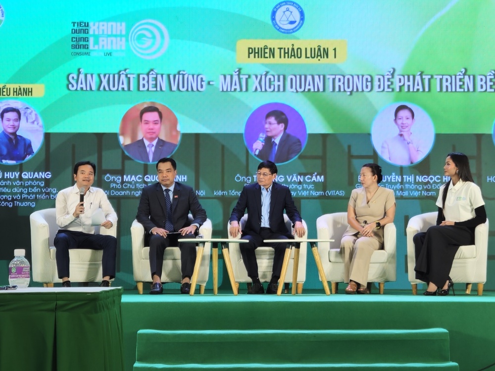 Doanh nghiệp cần sự đồng hành trong chuyển đổi xanh, sản xuất bền vững