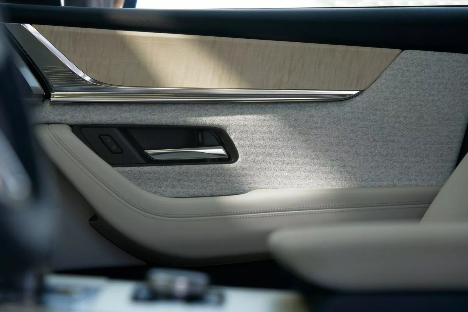 Mazda CX-90 2025 ra mắt: Thêm trang bị, bổ sung phiên bản 'ngầu' hơn, tăng sức đấu Hyundai Palisade- Ảnh 26. Mazda CX-90 2025 ra mắt: Thêm trang bị, bổ sung phiên bản 'ngầu' hơn, tăng sức đấu Hyundai Palisade- Ảnh 26.