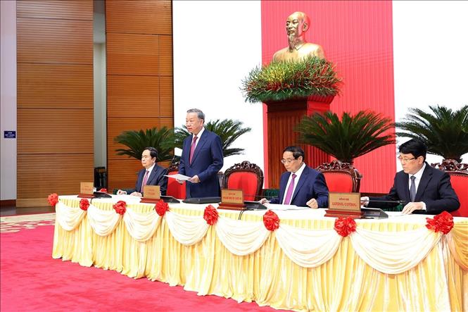 Khai mạc Hội nghị Ban Chấp hành Trung ương khóa XIII Chú thích ảnh