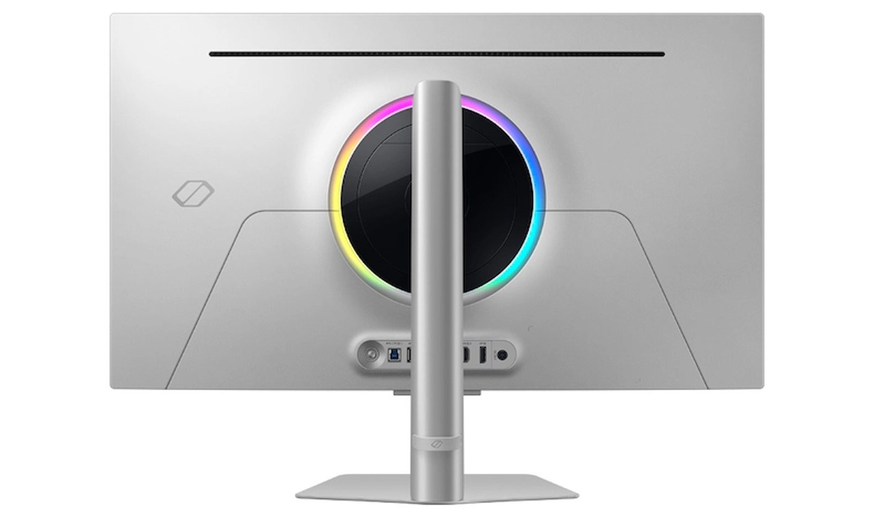 Samsung ra mắt màn hình chơi game 4K: Tần số quét 240Hz, độ trễ chỉ 0,03ms, giá 32,7 triệu đồng