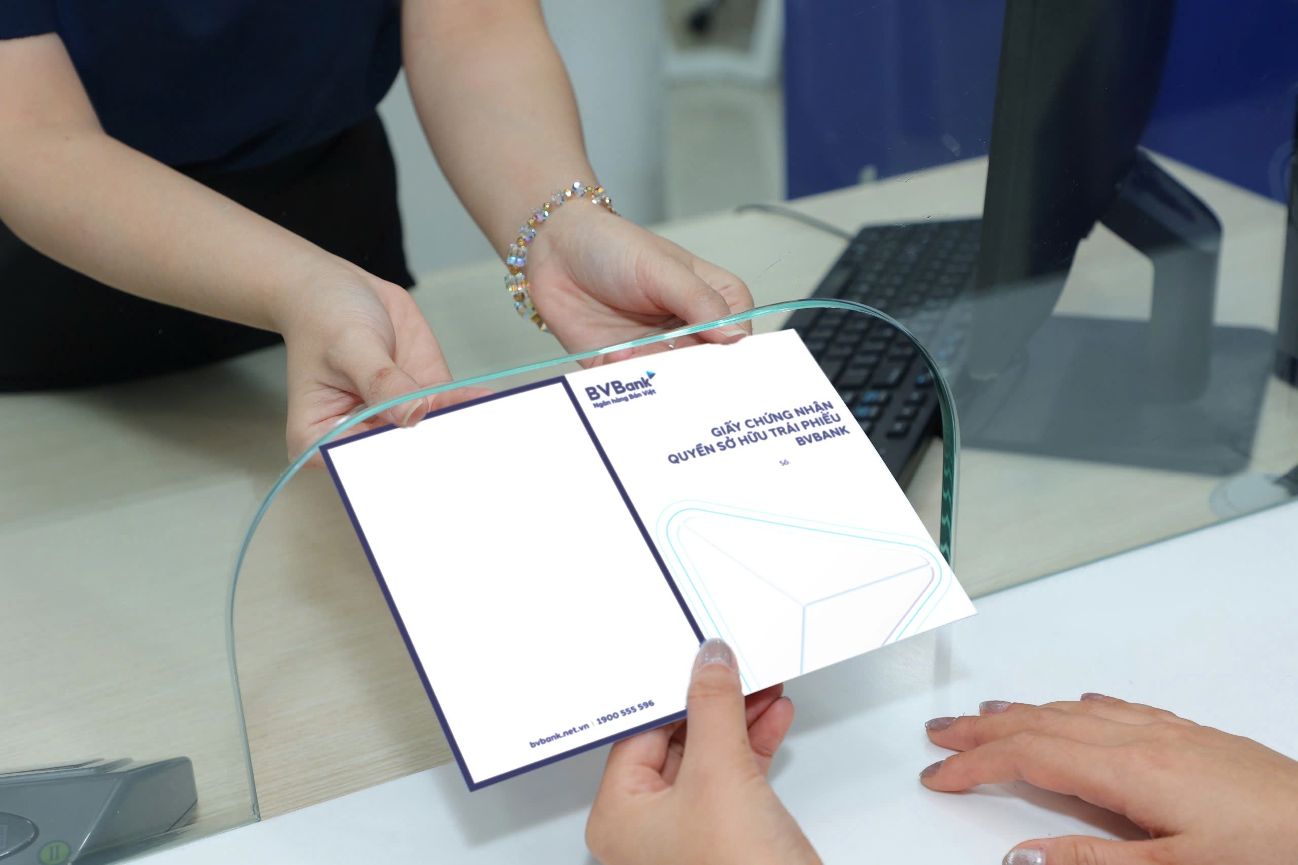 BVBank chính thức phát hành trái phiếu đại chúng lãi suất 7,9%/năm BVBank chính thức phát hành trái phiếu đại chúng lãi suất 7,9%/năm