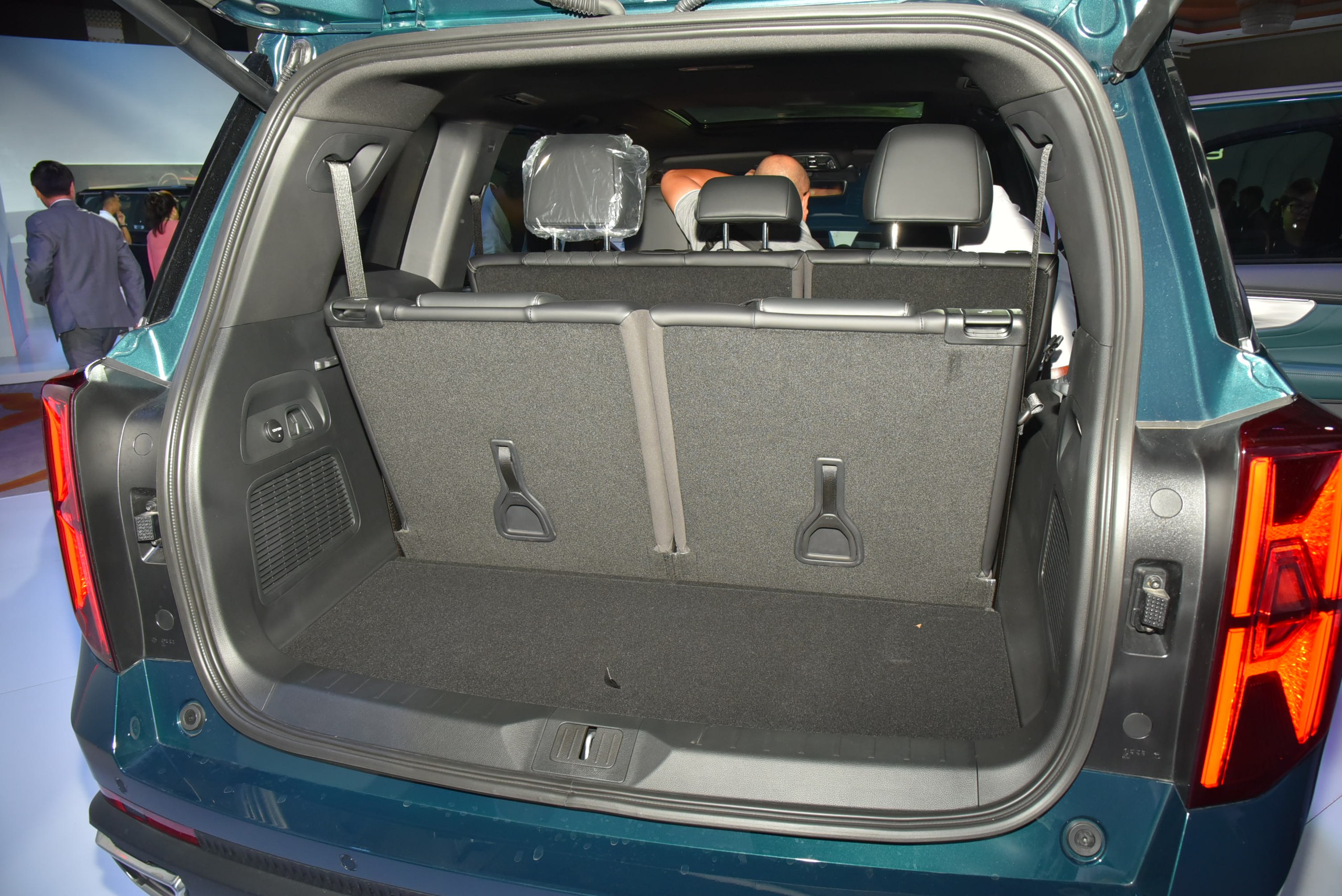 GAC GS8 ra mắt Việt Nam: Giá từ 1,269 tỷ ngang Santa Fe, Everest, động cơ 248 mã lực, có ADAS- Ảnh 15. GAC GS8 ra mắt Việt Nam: Giá từ 1,269 tỷ ngang Santa Fe, Everest, động cơ 248 mã lực, có ADAS- Ảnh 15.