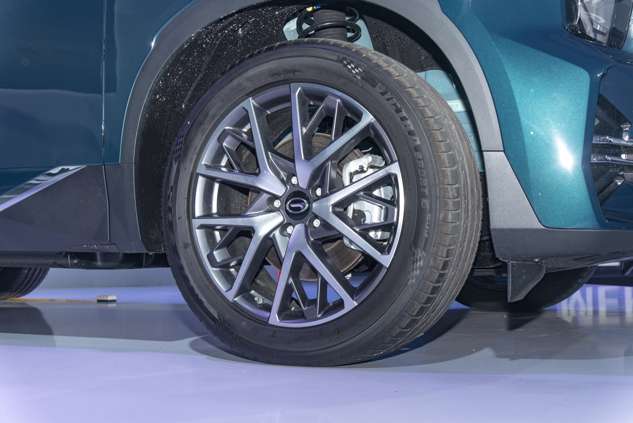 GAC GS8 ra mắt Việt Nam: Giá từ 1,269 tỷ ngang Santa Fe, Everest, động cơ 248 mã lực, có ADAS- Ảnh 7. GAC GS8 ra mắt Việt Nam: Giá từ 1,269 tỷ ngang Santa Fe, Everest, động cơ 248 mã lực, có ADAS- Ảnh 7.