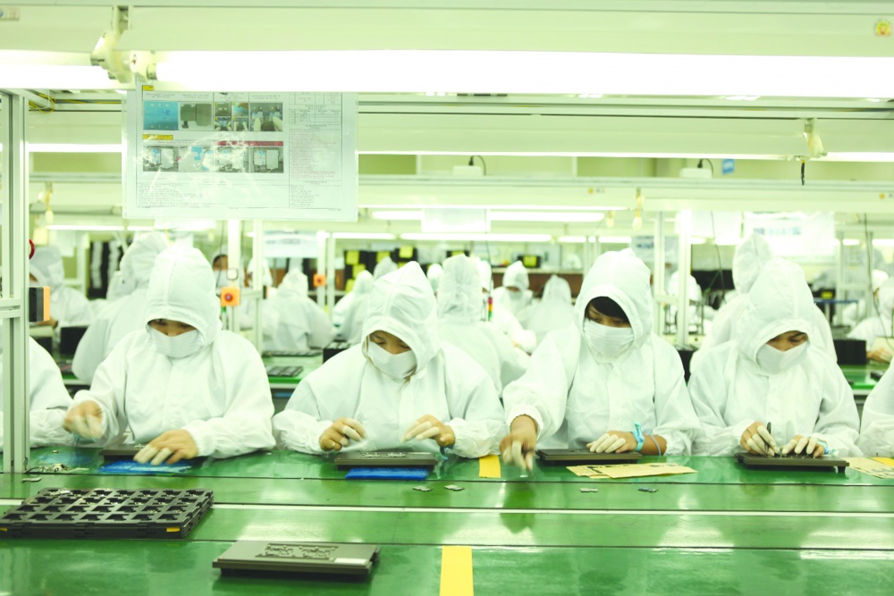 Việt Nam chỉ có khoảng 3-5 năm để chuẩn bị và đón nhận cơ hội từ sự dịch chuyển của chuỗi cung ứng ngành bán dẫn Việt Nam chỉ có khoảng 3-5 năm để chuẩn bị và đón nhận cơ hội từ sự dịch chuyển của chuỗi cung ứng ngành bán dẫn