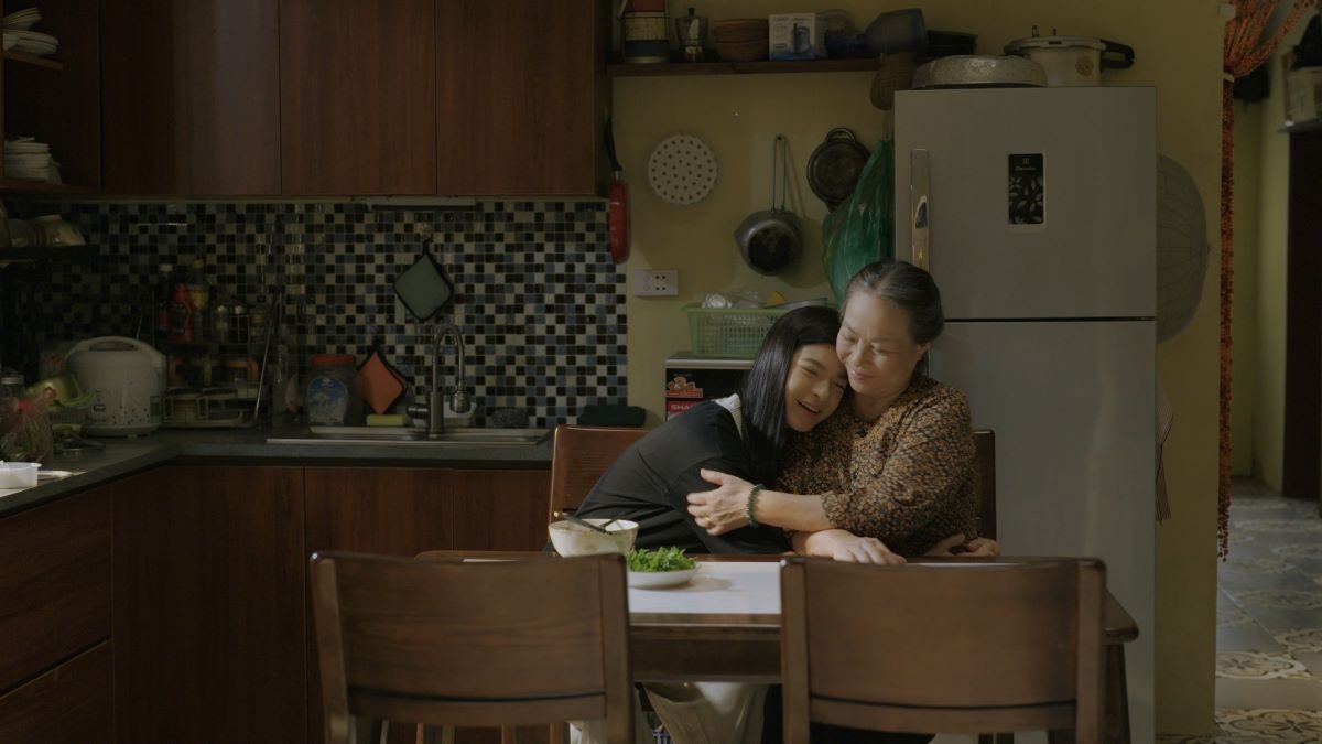 “Hoa sữa về trong gió