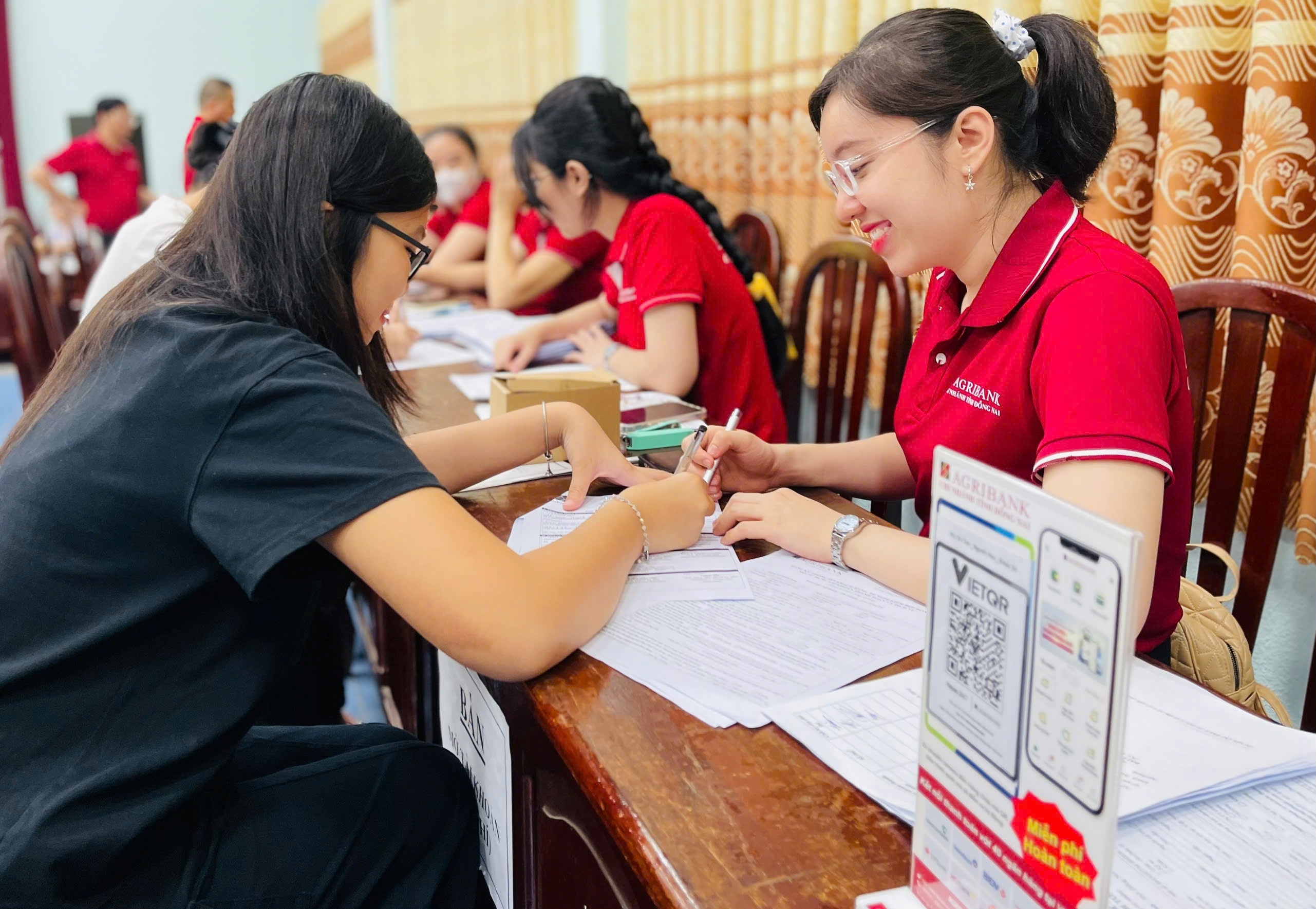 Agribank chi nhánh tỉnh Đồng Nai phát hành thẻ miễn phí cho học sinh, sinh viên Agribank chi nhánh tỉnh Đồng Nai phát hành thẻ miễn phí cho học sinh, sinh viên